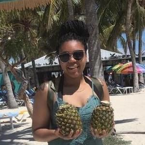 Meet your Posher, Lynne